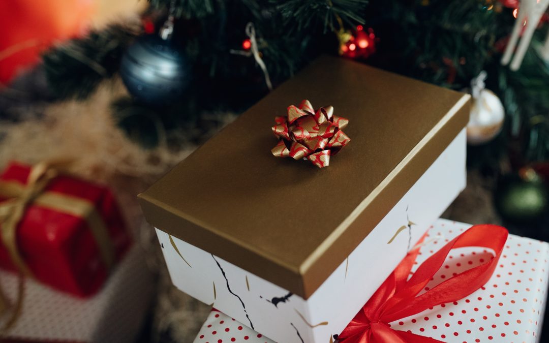 Kotak Hampers Natal Premium: Ide Kemasan Hadiah Spesial